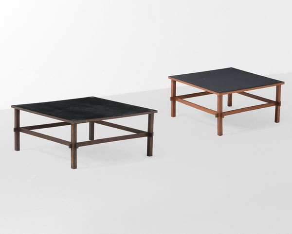 GIANFRANCO FRATTINI : Due tavoli bassi mod. 740  - Asta Design - Associazione Nazionale - Case d'Asta italiane