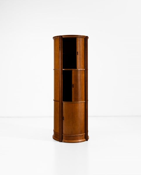 Gianfranco Frattini, Attribuito a : Mobile contenitore  - Asta Design - Associazione Nazionale - Case d'Asta italiane