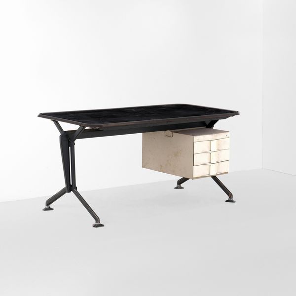 BBPR : Scrivania della serie Arco  - Asta Design - Associazione Nazionale - Case d'Asta italiane