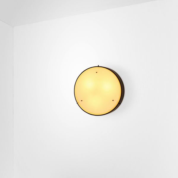 GINO SARFATTI : Una lampada a parete o a plafone mod. 3005.  - Asta Design - Associazione Nazionale - Case d'Asta italiane