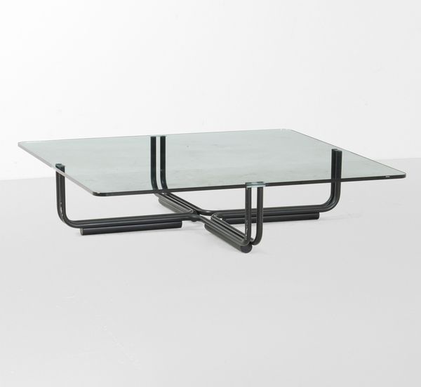 GIANFRANCO FRATTINI : Tavolo basso modello n.784  - Asta Design - Associazione Nazionale - Case d'Asta italiane