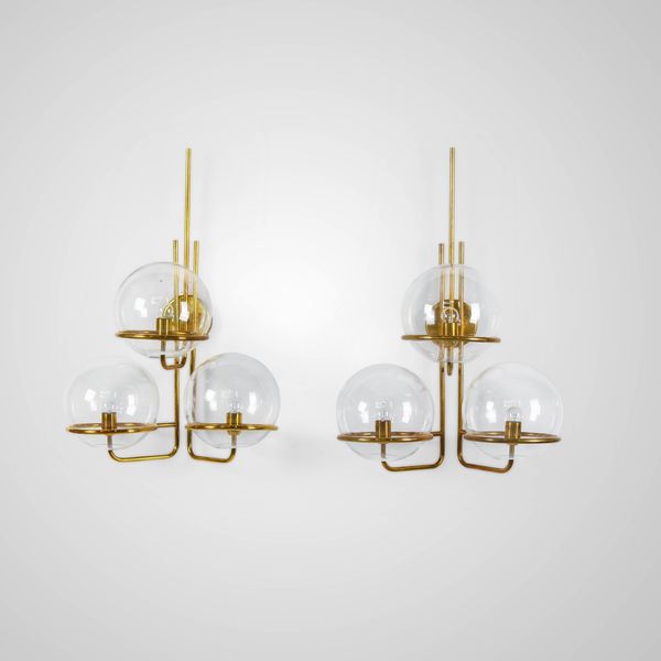 GOFFREDO REGGIANI : Due lampade a parete  - Asta Design - Associazione Nazionale - Case d'Asta italiane