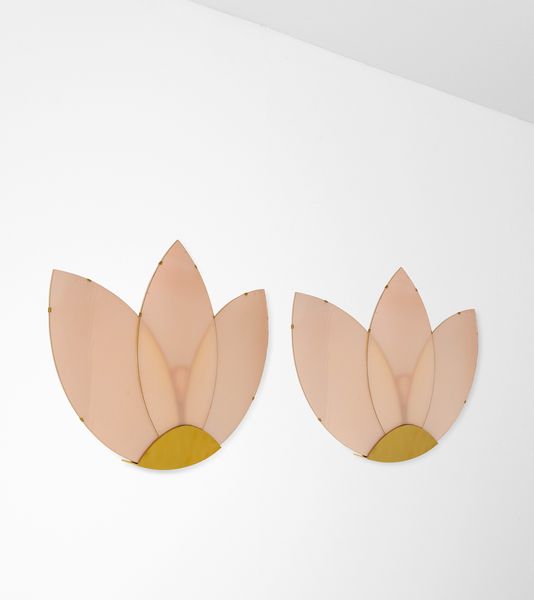 Due grandi lampade a parete.  - Asta Design - Associazione Nazionale - Case d'Asta italiane