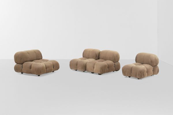 MARIO BELLINI : Divano modulare mod. Camaleonda  - Asta Design - Associazione Nazionale - Case d'Asta italiane