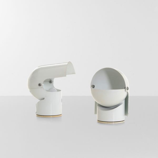 GAE AULENTI : Due lampade da tavolo mod. Pileino.  - Asta Design - Associazione Nazionale - Case d'Asta italiane