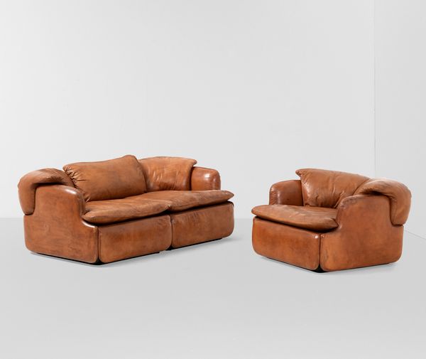 ALBERTO ROSSELLI : Divano e poltrona mod. Confidential  - Asta Design - Associazione Nazionale - Case d'Asta italiane