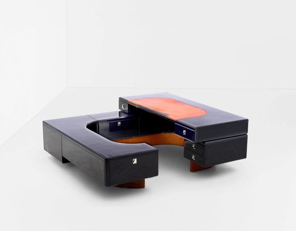 FABIO LENCI : Grande scrivania da centro  - Asta Design - Associazione Nazionale - Case d'Asta italiane