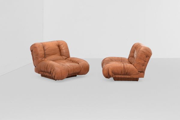 Due poltrone e divano  - Asta Design - Associazione Nazionale - Case d'Asta italiane