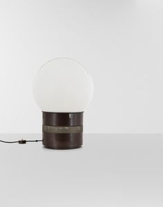 GAE AULENTI : Lampada da tavolo mod. Mezzo Oracolo  - Asta Design - Associazione Nazionale - Case d'Asta italiane