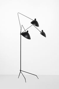 Serge Mouille - Lampada da terra a tripode.