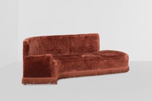 Grande divano curvo.  - Asta Design - Associazione Nazionale - Case d'Asta italiane