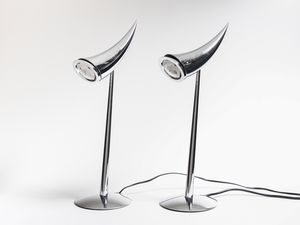 STARCK PHILIPPE  (n. 1949) - Coppia di lampade da tavolo mod. Ar per Flos, Milano