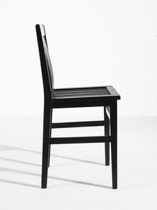 ROSSI ALDO (1931 - 1997) : Quattro sedie mod. Milano per Molteni, Giussano  - Asta Asta 494 | DESIGN E ARTI DECORATIVE DEL NOVECENTO Online - Associazione Nazionale - Case d'Asta italiane