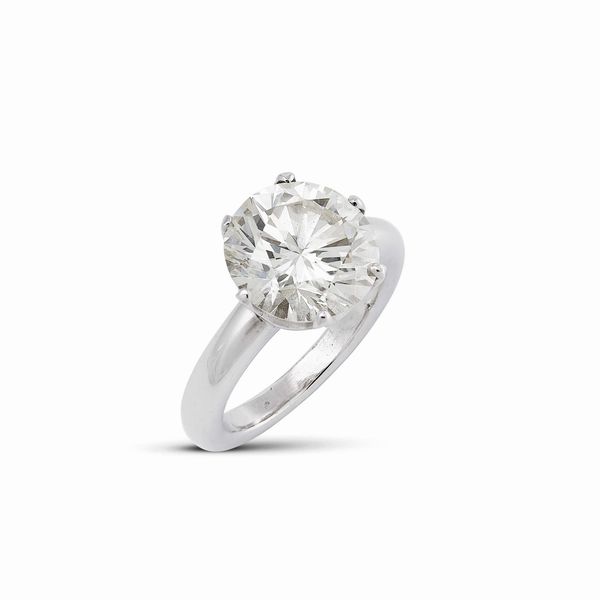 ANELLO SOLITARIO  - Asta GIOIELLI - Associazione Nazionale - Case d'Asta italiane