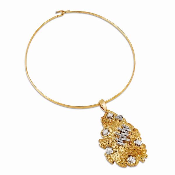 Massoni : MASSONI GIROCOLLO CON GRANDE PENDENTE  - Asta GIOIELLI - Associazione Nazionale - Case d'Asta italiane