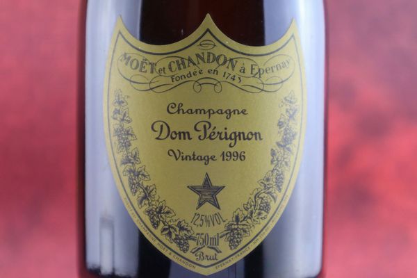 Dom P&eacute;rignon 1996  - Asta Smartwine 2.0 | Christmas Edition - Associazione Nazionale - Case d'Asta italiane