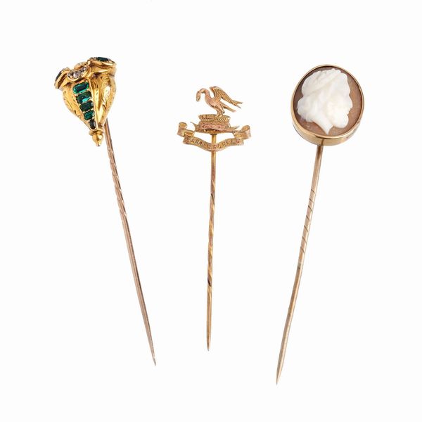 TRE SPILLE DA GIACCA  - Asta GIOIELLI - Associazione Nazionale - Case d'Asta italiane