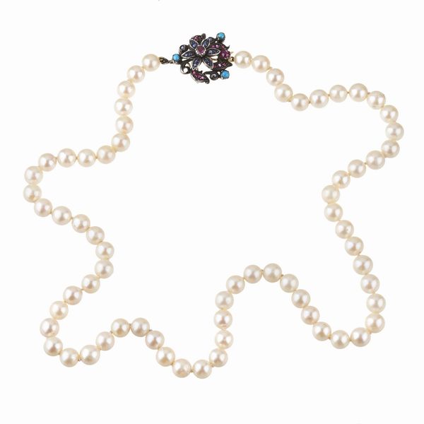 LUNGA COLLANA DI PERLE  - Asta GIOIELLI - Associazione Nazionale - Case d'Asta italiane