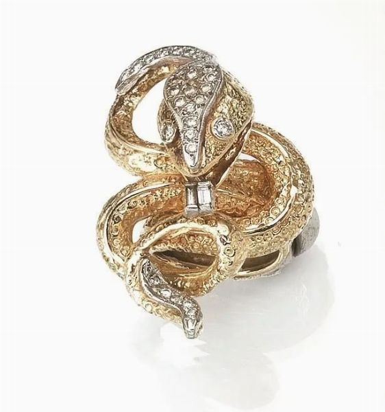 Anello in oro giallo 14 kt, oro bianco 14 kt e diamanti&nbsp;  - Asta VINTAGE: BORSE E ACCESSORI DI HERMES, LOUIS VUITTON E ALTRE GRANDI MAISON - Associazione Nazionale - Case d'Asta italiane