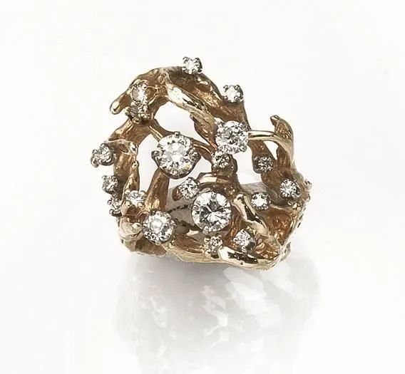 Anello in oro rosa 14 kt e diamanti&nbsp;  - Asta VINTAGE: BORSE E ACCESSORI DI HERMES, LOUIS VUITTON E ALTRE GRANDI MAISON - Associazione Nazionale - Case d'Asta italiane