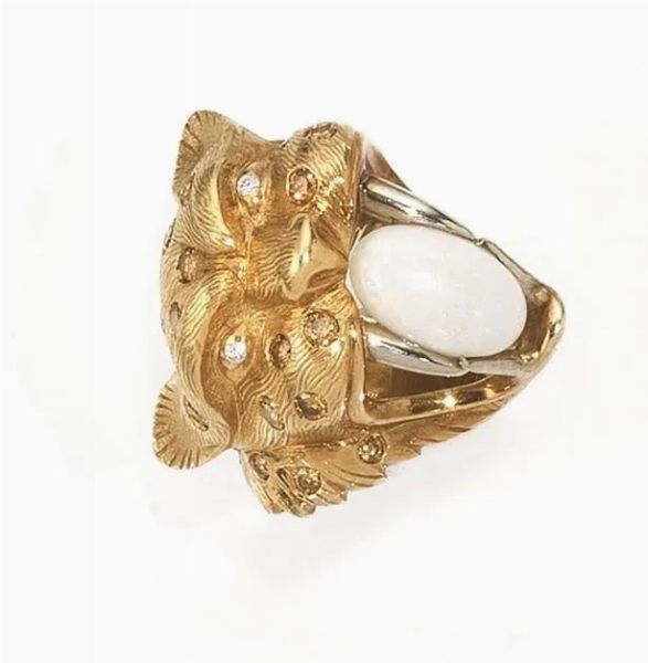 * Anello, Torrini 1960, in oro giallo, diamanti e opale  - Asta VINTAGE: BORSE E ACCESSORI DI HERMES, LOUIS VUITTON E ALTRE GRANDI MAISON - Associazione Nazionale - Case d'Asta italiane