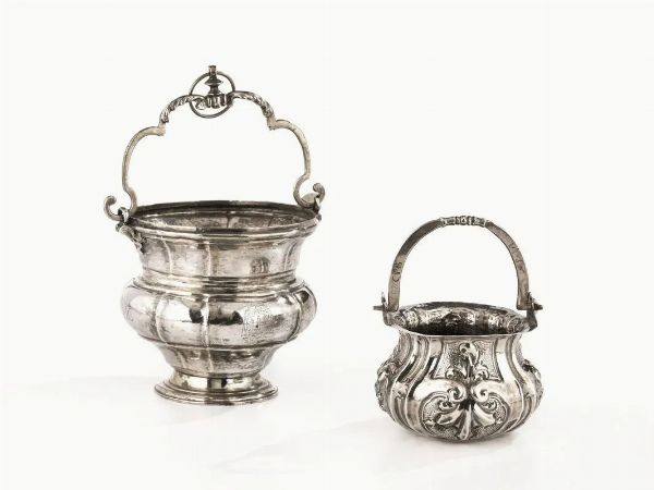 SECCHIELLO PER ACQUASANTA, BRESCIA, 1780 CIRCA, FACITORE GIACOMO BASSOLINO  - Asta VINTAGE: BORSE E ACCESSORI DI HERMES, LOUIS VUITTON E ALTRE GRANDI MAISON - Associazione Nazionale - Case d'Asta italiane