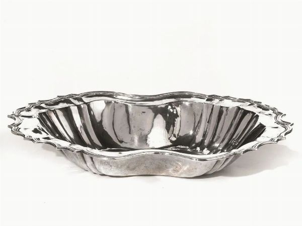 BACILE, SICILIA, SEC. XVIII  - Asta VINTAGE: BORSE E ACCESSORI DI HERMES, LOUIS VUITTON E ALTRE GRANDI MAISON - Associazione Nazionale - Case d'Asta italiane