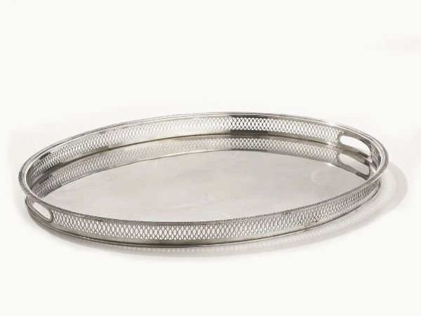 VASSOIO MILANO SEC. XIX  - Asta VINTAGE: BORSE E ACCESSORI DI HERMES, LOUIS VUITTON E ALTRE GRANDI MAISON - Associazione Nazionale - Case d'Asta italiane