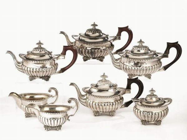 SERVITO DA TE', SEC. XX  - Asta VINTAGE: BORSE E ACCESSORI DI HERMES, LOUIS VUITTON E ALTRE GRANDI MAISON - Associazione Nazionale - Case d'Asta italiane