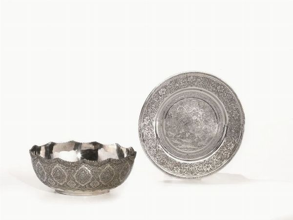 COPPETTA E PIATTO, PERSIA, INIZI SEC. XX  - Asta VINTAGE: BORSE E ACCESSORI DI HERMES, LOUIS VUITTON E ALTRE GRANDI MAISON - Associazione Nazionale - Case d'Asta italiane