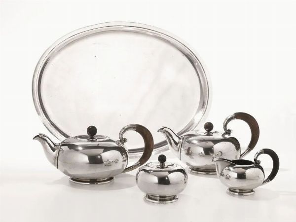 SERVITO DA T&Egrave;, ARGENTIERE MIRACOLI, SEC. XX  - Asta VINTAGE: BORSE E ACCESSORI DI HERMES, LOUIS VUITTON E ALTRE GRANDI MAISON - Associazione Nazionale - Case d'Asta italiane