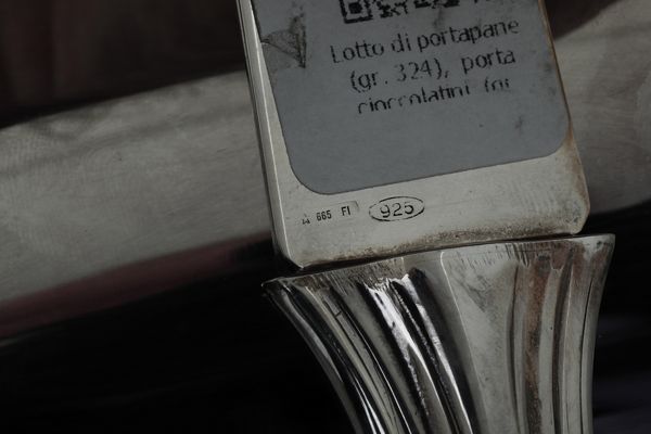 Lotto di oggetti in argento. Varie manifatture italiane del XX secolo  - Asta Argenti e Icone - Associazione Nazionale - Case d'Asta italiane