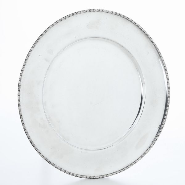 Piatto. Argenteria milanese del XX secolo, argentiere Messulam  - Asta Argenti e Icone - Associazione Nazionale - Case d'Asta italiane