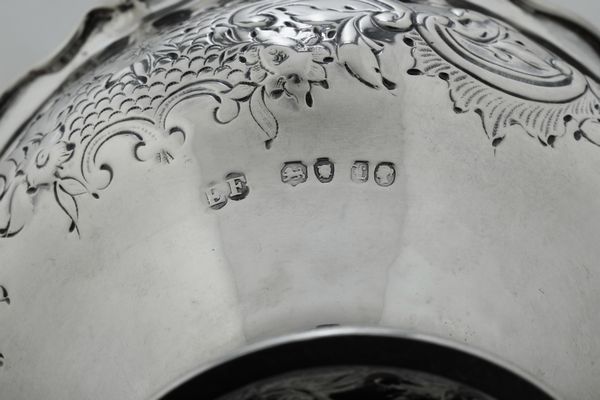 Coppa. Londra 1846, argentiere Edward Farrell<BR>  - Asta Argenti e Icone - Associazione Nazionale - Case d'Asta italiane