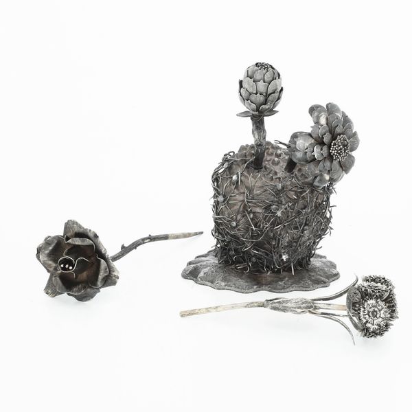 Gruppo di elementi floreali in argento (Tiffany Mexico e Janna Mexico) <BR>  - Asta Argenti e Icone - Associazione Nazionale - Case d'Asta italiane