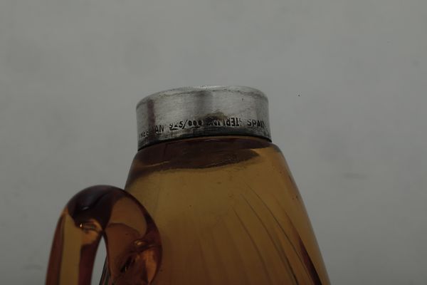 Oliera a guisa di volatile. Manifattura spagnola del XX secolo  - Asta Argenti e Icone - Associazione Nazionale - Case d'Asta italiane