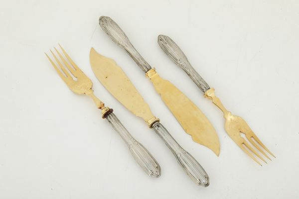 Servizio di posate da pesce. Argenteria italiana della prima met del XX secolo  - Asta Argenti e Icone - Associazione Nazionale - Case d'Asta italiane