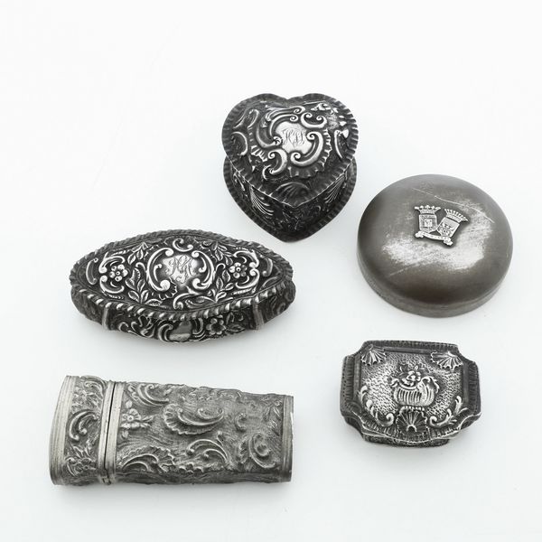 Lotto di scatole e altri oggetti in argento  - Asta Argenti e Icone - Associazione Nazionale - Case d'Asta italiane