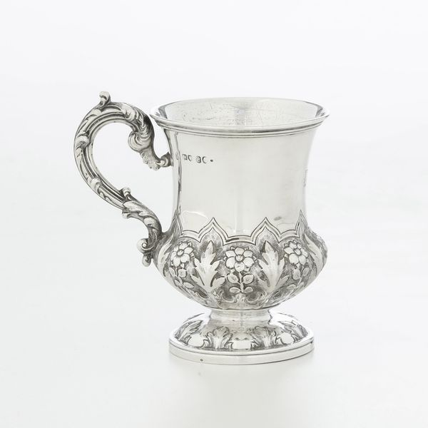 Mug. Londra 1840 e bicchiere, Londra 1901  - Asta Argenti e Icone - Associazione Nazionale - Case d'Asta italiane