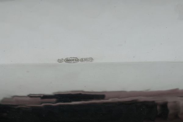 Due ciotole quadrate. Argenteria veneta del XX-XXI secolo  - Asta Argenti e Icone - Associazione Nazionale - Case d'Asta italiane