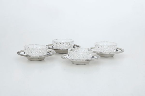 Quattro saliere. Argenteria italiana del XX secolo per Faraone, Milano  - Asta Argenti e Icone - Associazione Nazionale - Case d'Asta italiane