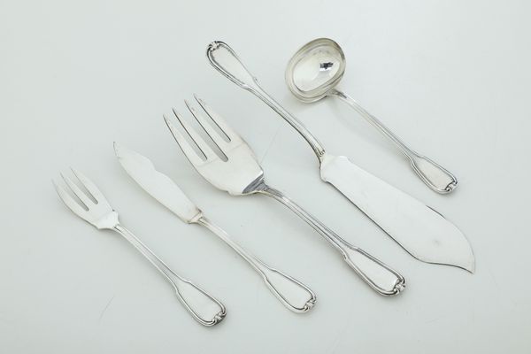 Servizio da dolce. Argenteria italiana del XX secolo, argentiere Clementi, Bologna  - Asta Argenti e Icone - Associazione Nazionale - Case d'Asta italiane