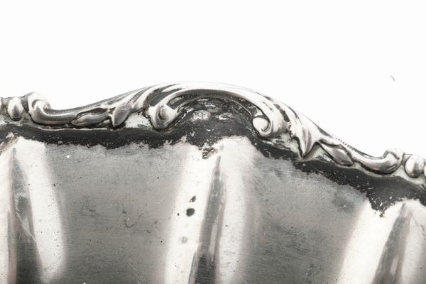 Piatto. Argenteria italiana della prima met del XX secolo  - Asta Argenti e Icone - Associazione Nazionale - Case d'Asta italiane