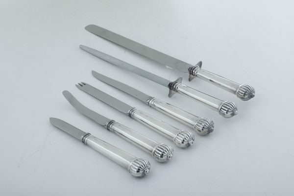 Set di sei posate. Argenteria italiana del XX secolo, argentiere Cesa, Alessandria  - Asta Argenti e Icone - Associazione Nazionale - Case d'Asta italiane