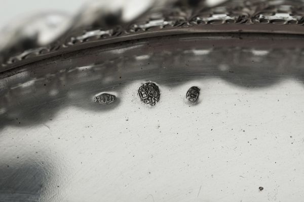 Vassoio ovale. Argenteria veneta del XX secolo, argentiere Argenteria Vicentina  - Asta Argenti e Icone - Associazione Nazionale - Case d'Asta italiane