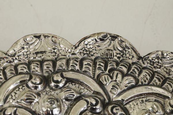 Set da bagno. Londra 1867, argentiere James Vickery  - Asta Argenti e Icone - Associazione Nazionale - Case d'Asta italiane