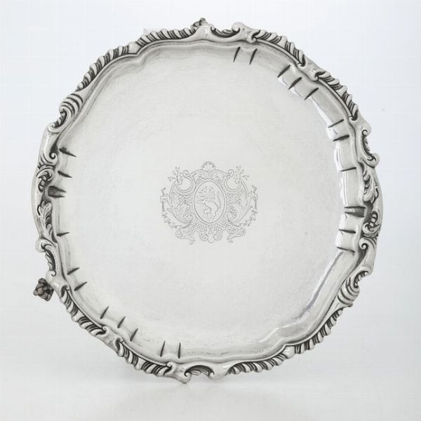Salver. Londra 1801. Argentiere Emes & Barnard  - Asta Argenti e Icone - Associazione Nazionale - Case d'Asta italiane