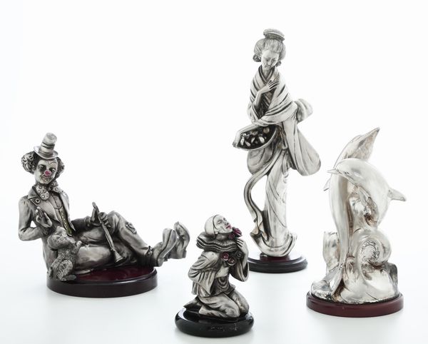 Lotto di 4 sculture ricoperte in argento. Differenti argenterie italiane del XX secolo  - Asta Argenti e Icone - Associazione Nazionale - Case d'Asta italiane