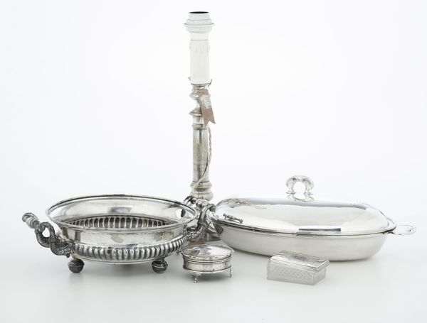 Gruppo di oggetti in metallo argentato e argento  - Asta Argenti e Icone - Associazione Nazionale - Case d'Asta italiane