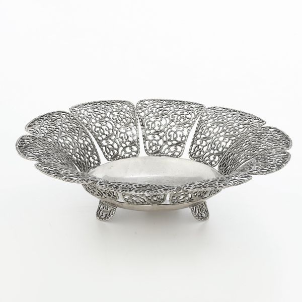 Cestino centrotavola. Argenteria fiorentina del XX-XXI secolo  - Asta Argenti e Icone - Associazione Nazionale - Case d'Asta italiane